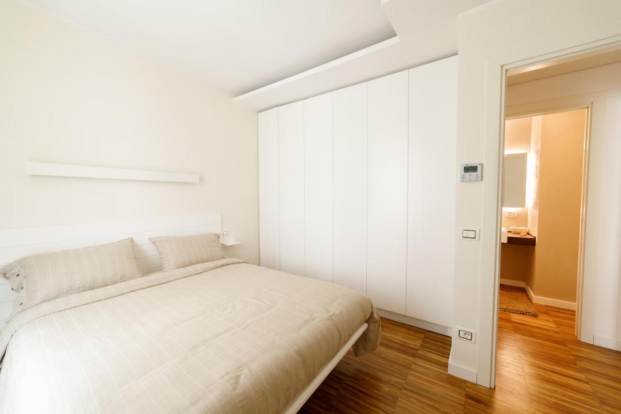 I Vicoli Exclusive Apartments Fondi Extérieur photo